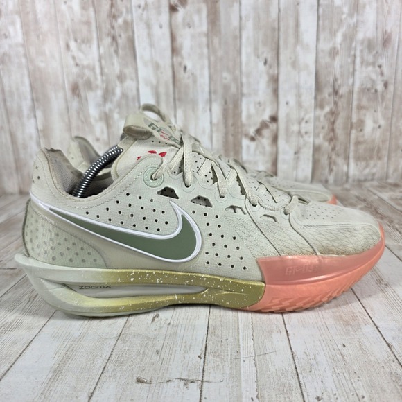 Nike GT Cut 2 DV2913 005 Mens Basketball Shoes Size 9.5 Light Bone‎